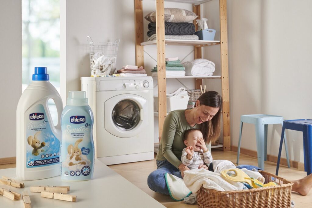 Chicco Sensitive Laundry Detergent With New Formula 1.5L OM+